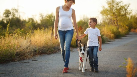 embarazo-caminar-benefico-salud