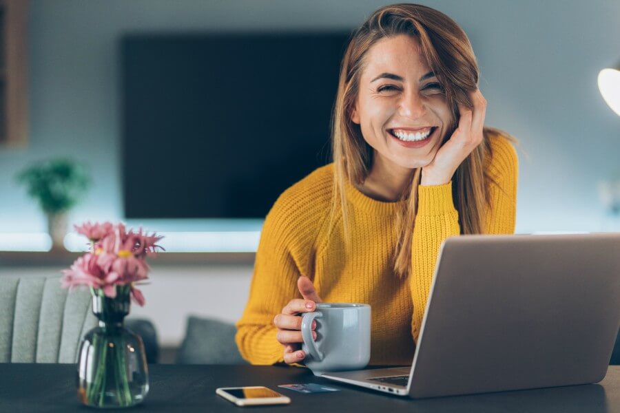 Sonrisa-de-alegría-venganza-tristeza-cómo-sonríes-según-tu-emoción