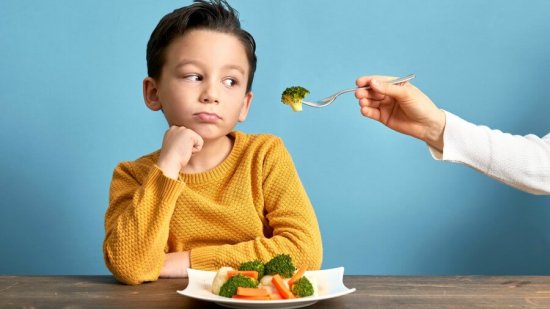 consejos-lidiar-ninos-caprichosos-comer