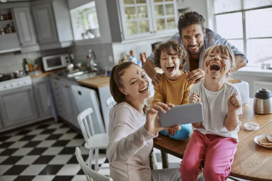 Ideas-para-disfrutar-las-vacaciones-en-casa-con-tu-hijo