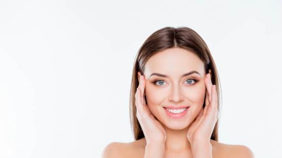 5-cosméticos-indispensables-para-un-cutis-perfecto