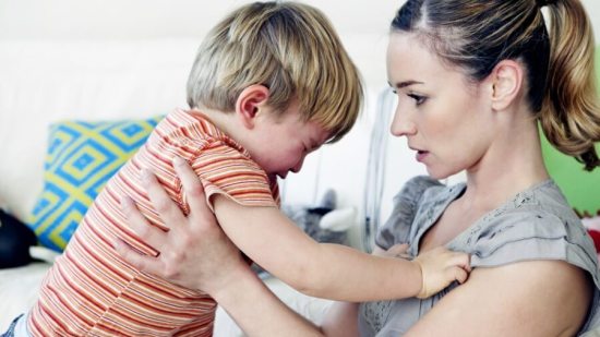 4-técnicas-para-serenarte-y-poder-ayudar-a-tu-hijo-en-berrinche