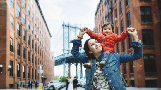 Esto-es-lo-que-una-mamá-soltera-hace-para-salir-adelante
