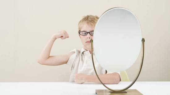 ¿Quién-soy-mami-te-decimos-cómo-ayudar-a-tu-hijo-a-conocerse-a-sí-mismo