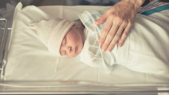 papas-primerizos-molestias-tipicas-recien-nacidos