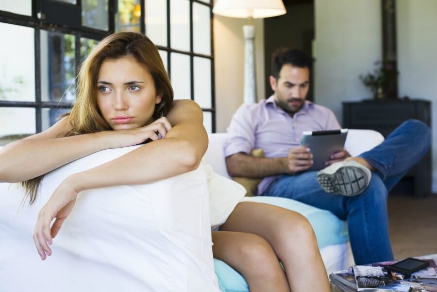10-acciones-que-NO-debes-hacer-cuando-tu-pareja-te-aplica-La-Ley-de-Hielo
