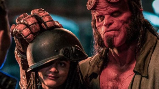 Hellboy_mayores-de-13