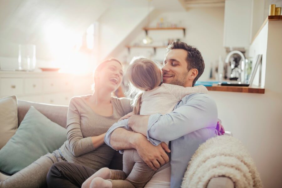 ¿Por-qué-los-niños-necesitan-una-familia-feliz