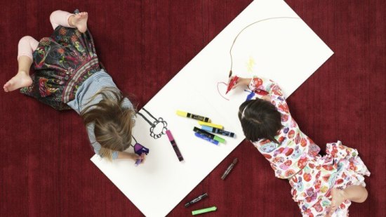 ¿De-qué-sirve-dar-a-tu-hijo-crayolas-para-que-haga-garabatos