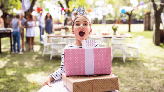 Enseña a tu hijo el valor de los regalos