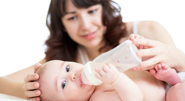 Tips para darle de comer a un recién nacido
