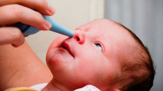 ¿Cómo limpiar la nariz del bebé?