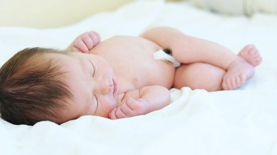 El cordón umbilical puede ayudar a prolongar la vida de tu bebé