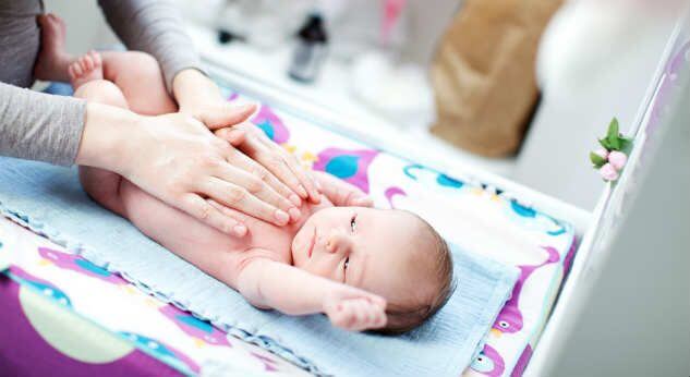 Cuida su carita con facilidad
