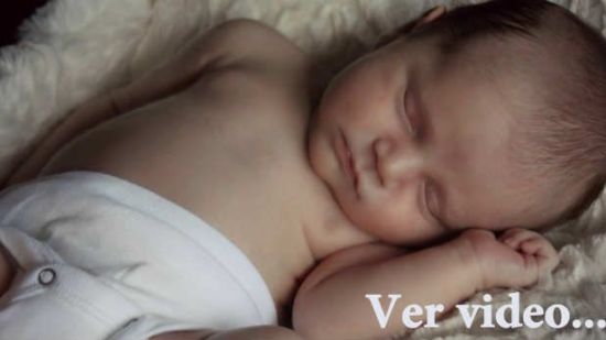¡Duerme a tu bebé en menos de un minuto!