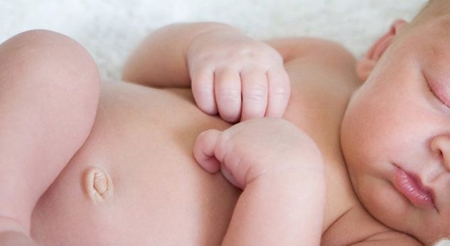 Errores a la hora de curar el ombligo del bebé