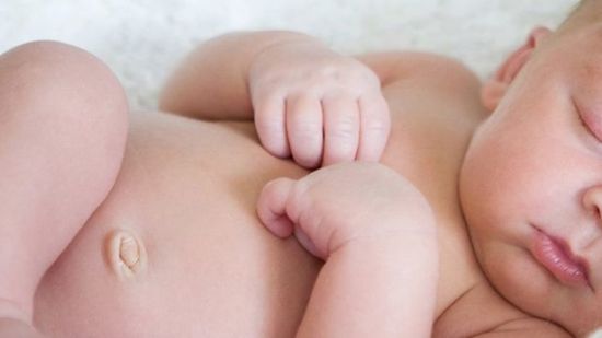 Errores a la hora de curar el ombligo del bebé