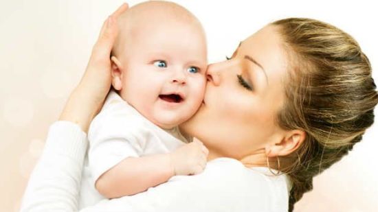 ¿Cómo se forma el vínculo amoroso entre mamá e hijo?