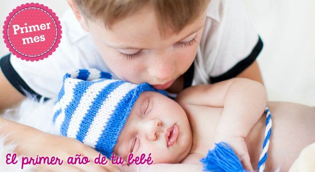 Errores de primeriza del primer mes: no permitir que toquen al niño