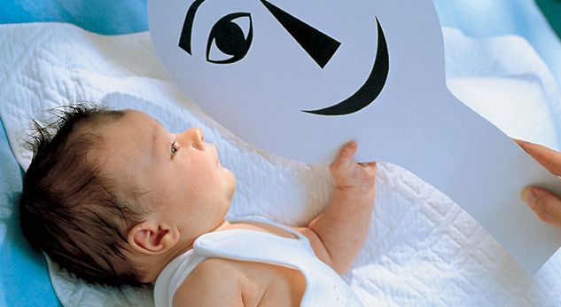 Estimulación para los 6 meses: Impulsa a este auténtico explorador