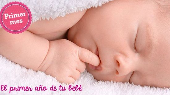 Sueño en el primer mes: Los primeros días aún tardará en dormir seguido