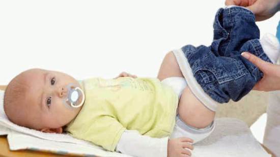 Salud: ¿Qué hago si encuentro sangre en las heces de mi bebé?