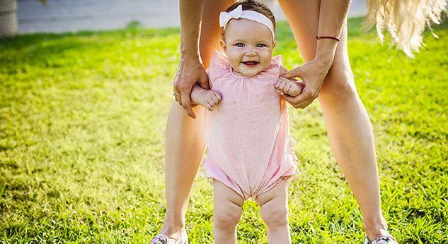 Primeros pasos: 6 tips que le ayudarán a tu bebé a aprender a caminar