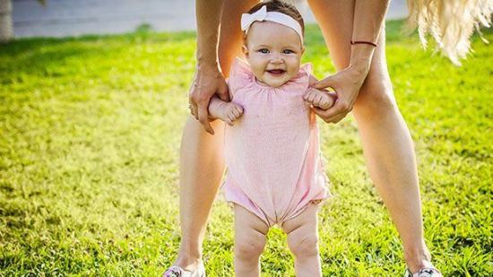 Primeros pasos: 6 tips que le ayudarán a tu bebé a aprender a caminar