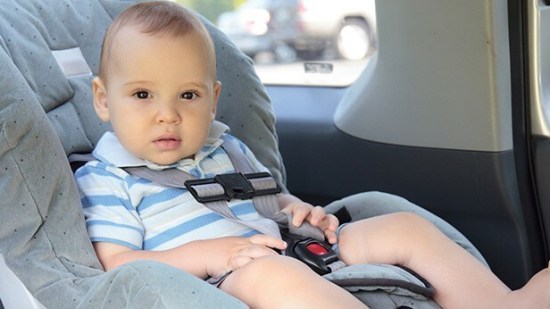Tips de seguridad para niños que viajan en automóvil