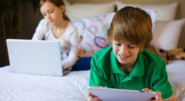 4 tips para que los niños no sean adictos a la tecnología y ¡jueguen más con juguetes!