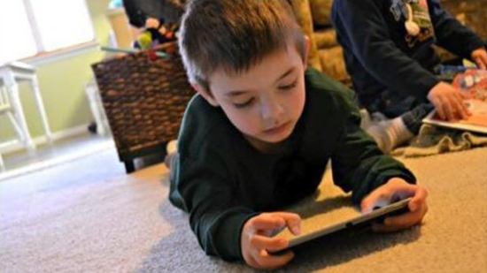 La tecnología puede afectar el sueño y crecimiento de tu hijo