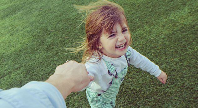 ¿Son las niñas más sociables que los niños?