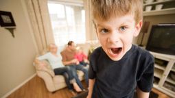 Síndrome del emperador: 5 consejos para no educar niños tiranos