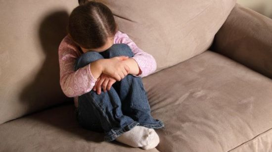Señales de físicas y emocionales de que un niño está sufriendo abuso
