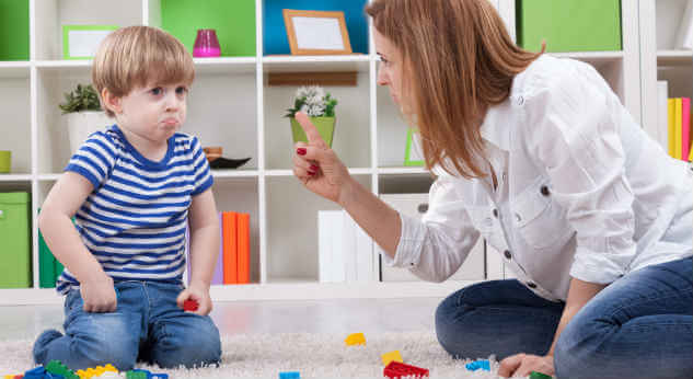 Regañar para educar