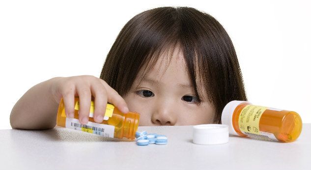 ¿Qué hacer si tu hijo toma un medicamento por error?