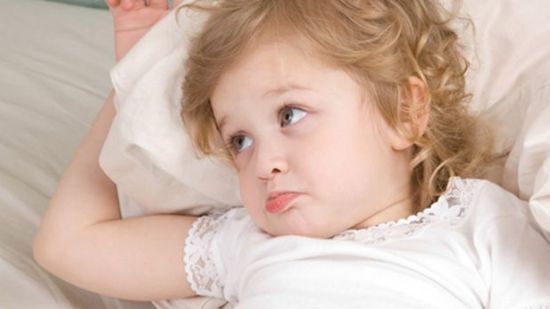 ¿Qué causa insomnio en los niños?