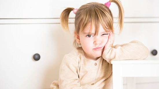 Por qué es bueno dejar que los niños se aburran