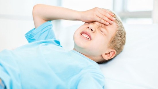 ¿Por qué le duele la cabeza a mi hijo?