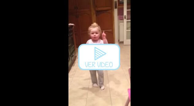 Esta pequeña bailando es ¡toda una sensación en internet!