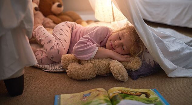 Investigación revela que los niños que duermen temprano ¡se concentran mejor!
