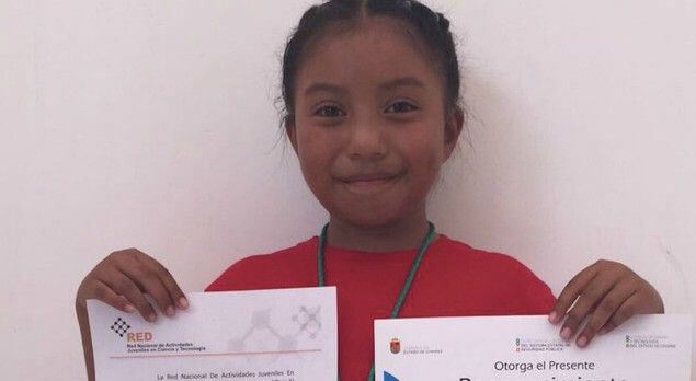 Niña mexicana de ocho años gana premio de Ciencia Nuclear en la UNAM