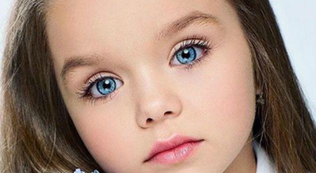 La niña más bella del mundo es rusa y tiene sólo 6 años