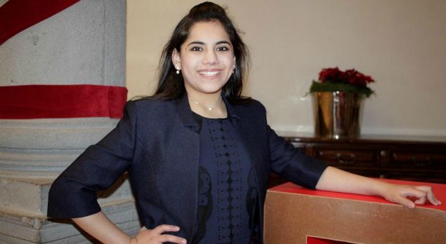 Niña genio mexicana termina su maestría ¡a los 16 años!