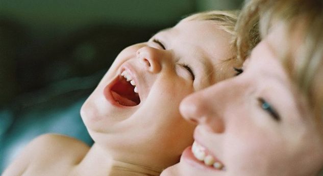 6 señales de que tu hijo es feliz