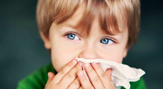 Medicamentos para el resfriado en niños pueden ser peligrosos