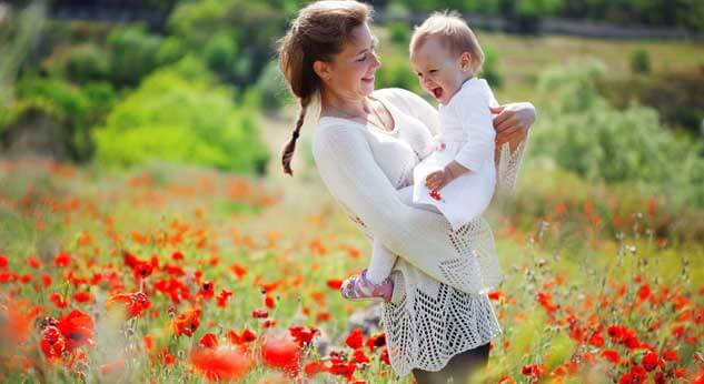 Juegos y actividades que enseñan y divierten a los bebés