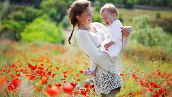 Juegos y actividades que enseñan y divierten a los bebés