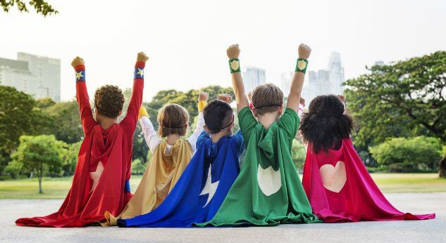 ¿Por qué los superhéroes encantan a los niños?