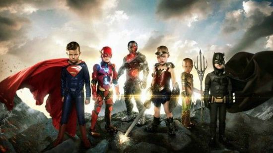 Fotógrafo convierte en superhéroes a niños enfermos
